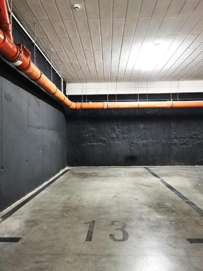 Polaka Apartment ~ Self Check-In 24 ~ Car Park ~Lift Wrocław Kültér fotó